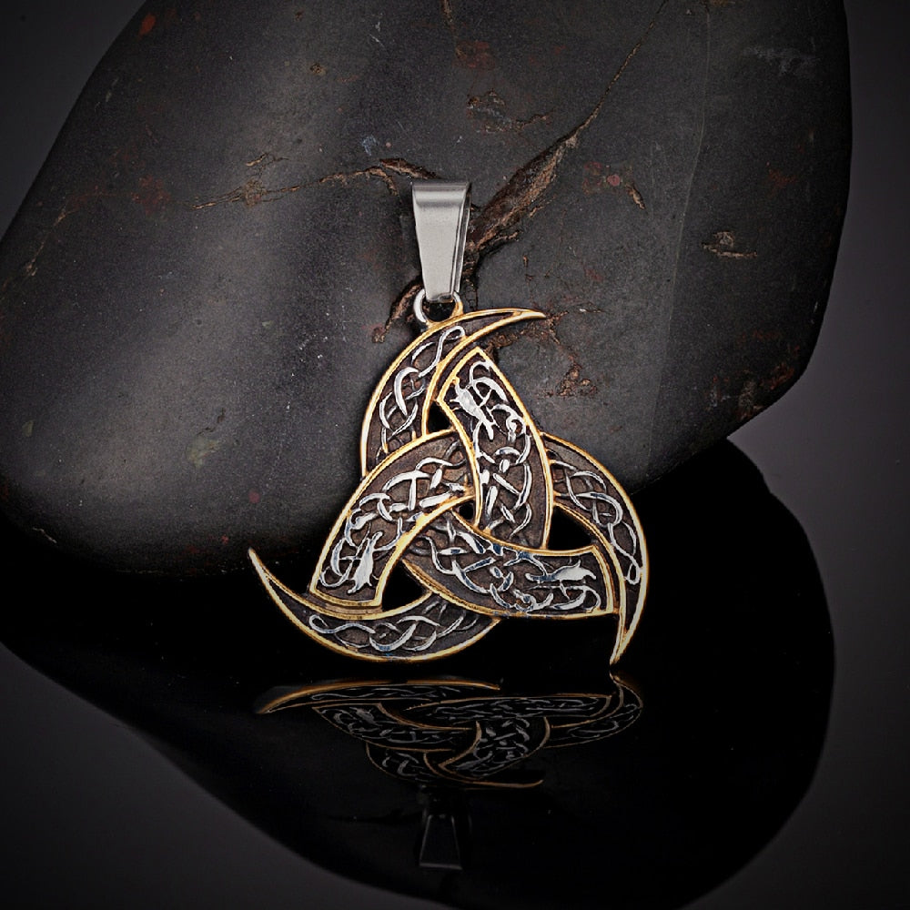 NORSE TRINITY KNOT NECKLACE - STAINLESS STEEL