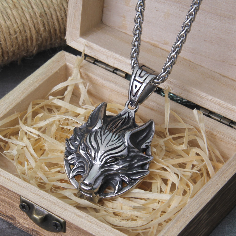 RISEN WOLF - STAINLESS STEEL