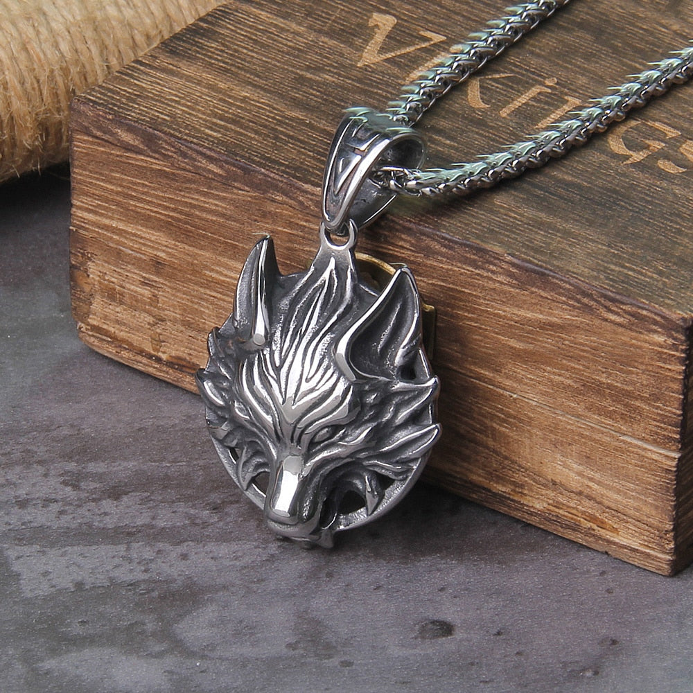 RISEN WOLF - STAINLESS STEEL