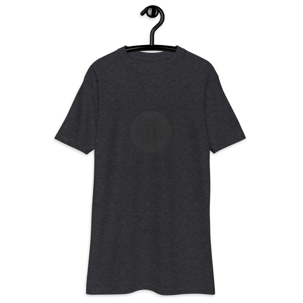 HEAVY WEIGHT TEE VIKING STRENGTH RUNE- GRAB LIFE BY THE HORNS