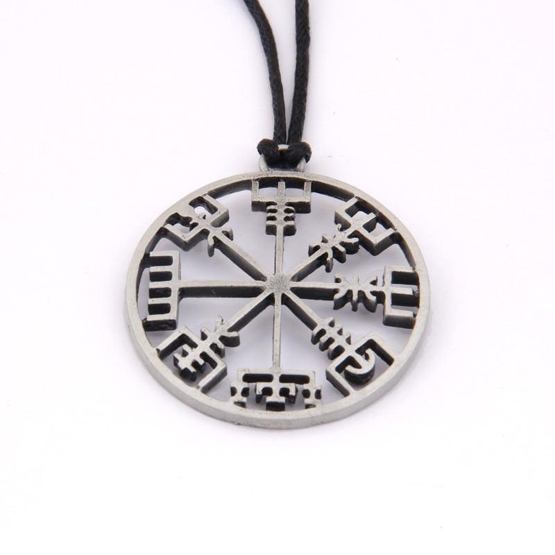 VEGVISIR COMPASS SIMPLE AMULET - STAINLESS STEEL - Forged in Valhalla