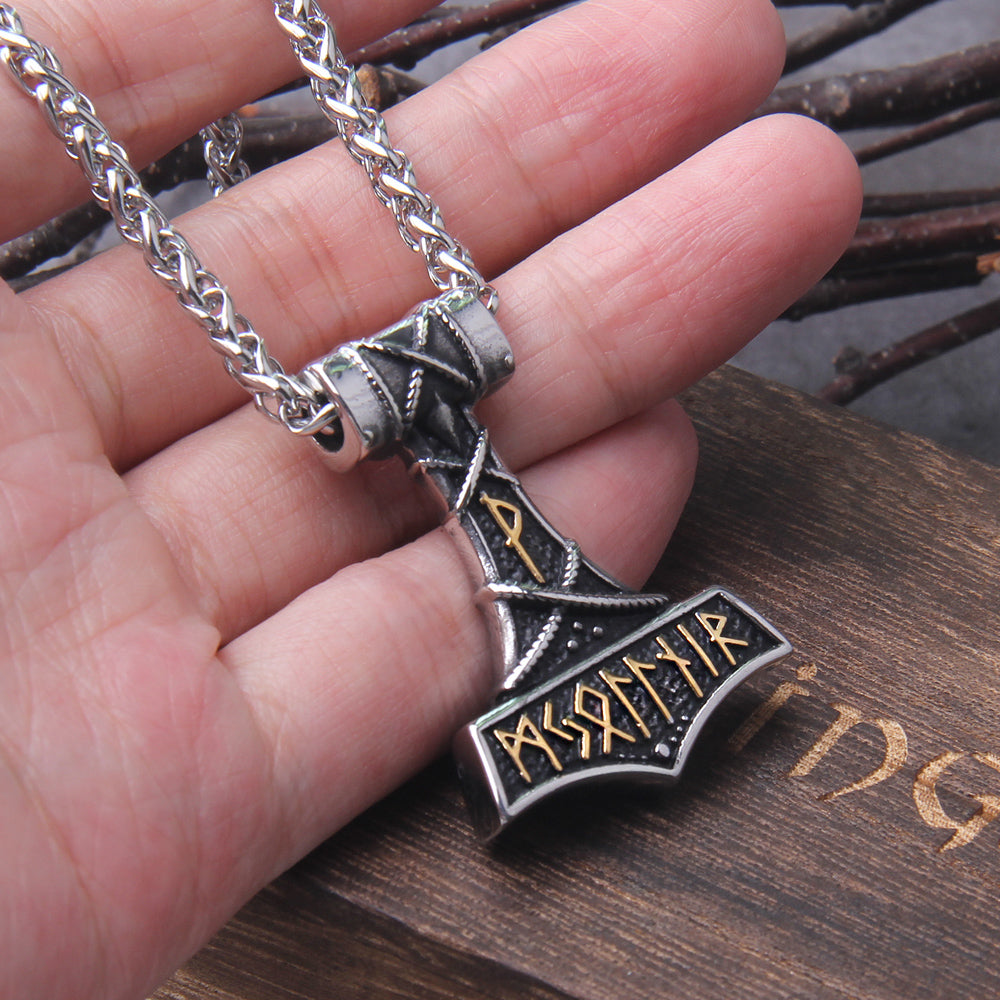 STAND TALL PENDANT - STAINLESS STEEL