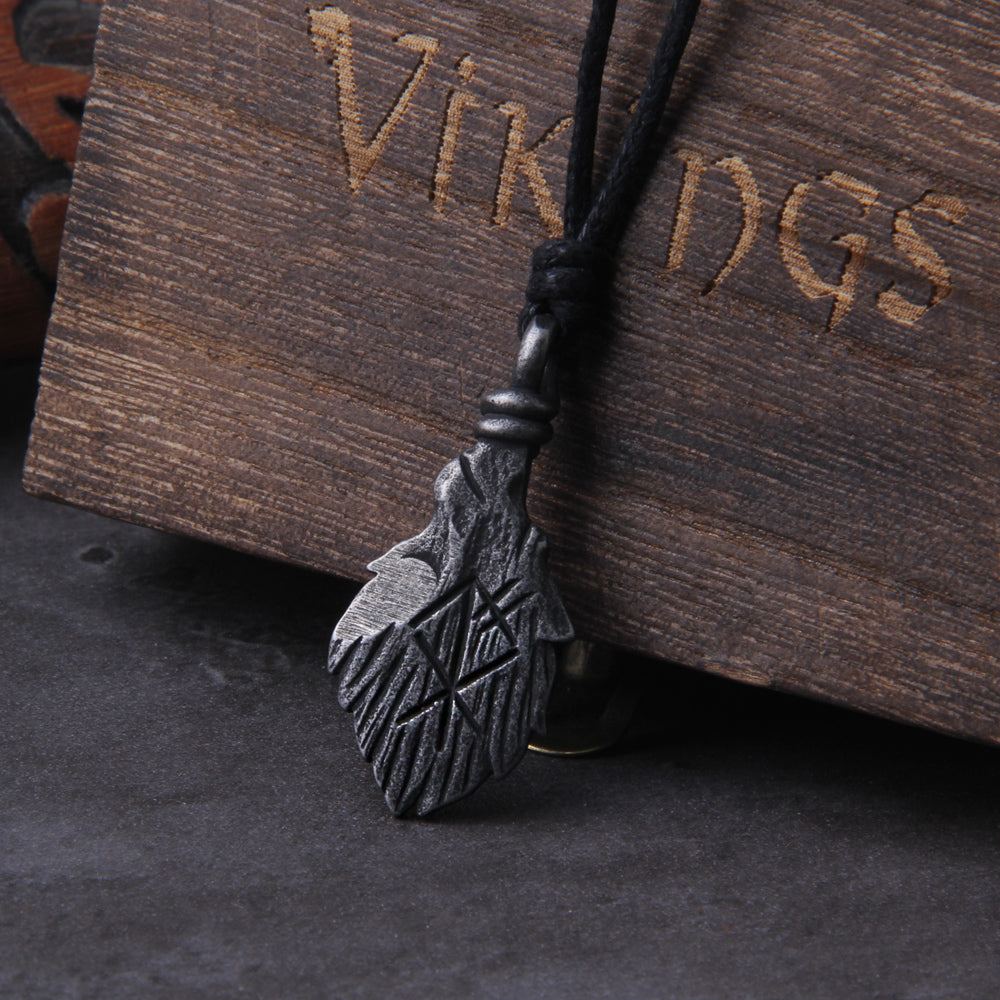 RUNIC VÖRÐR - STAINLESS STEEL
