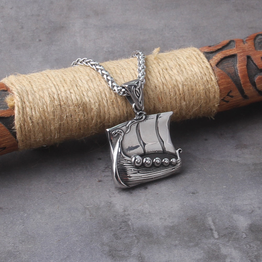 SAILED VIKING NECKLACE- STAINLESS STEEL