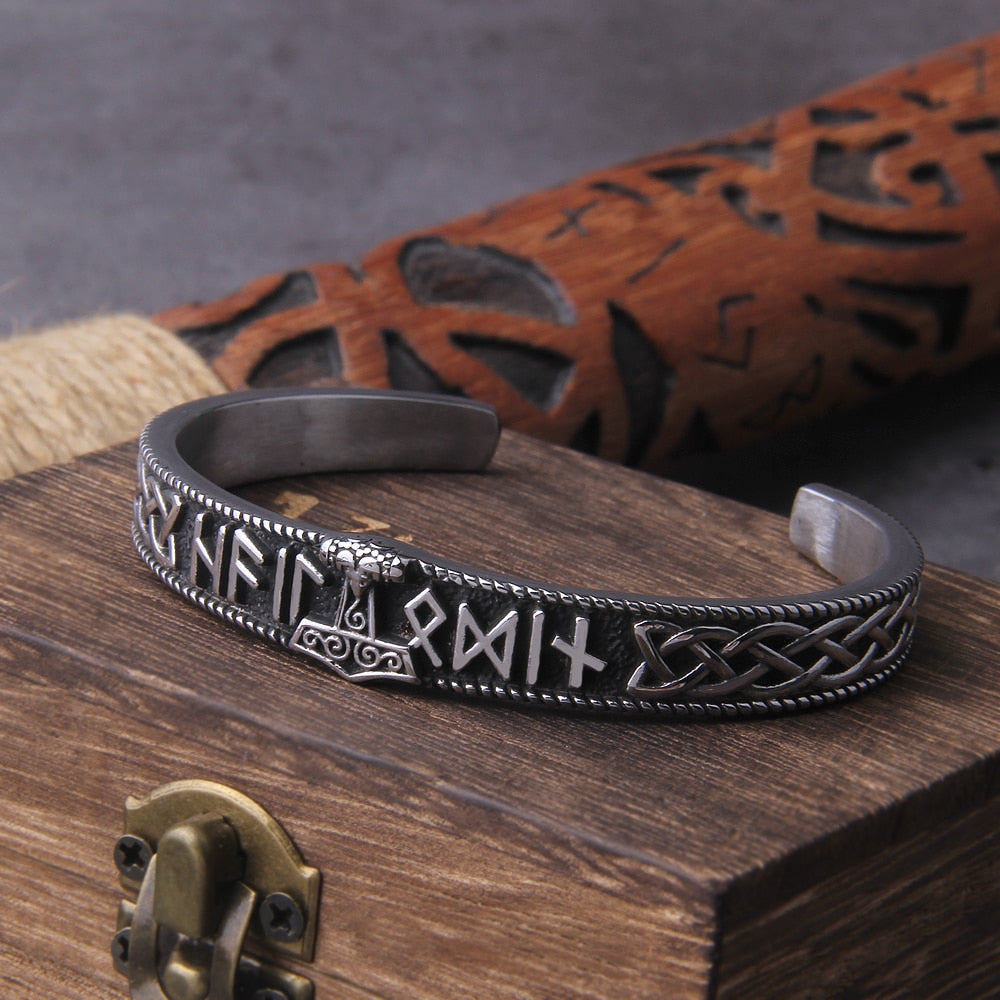 NORSE RUNIC BANGLE - STAINLESS STEEL