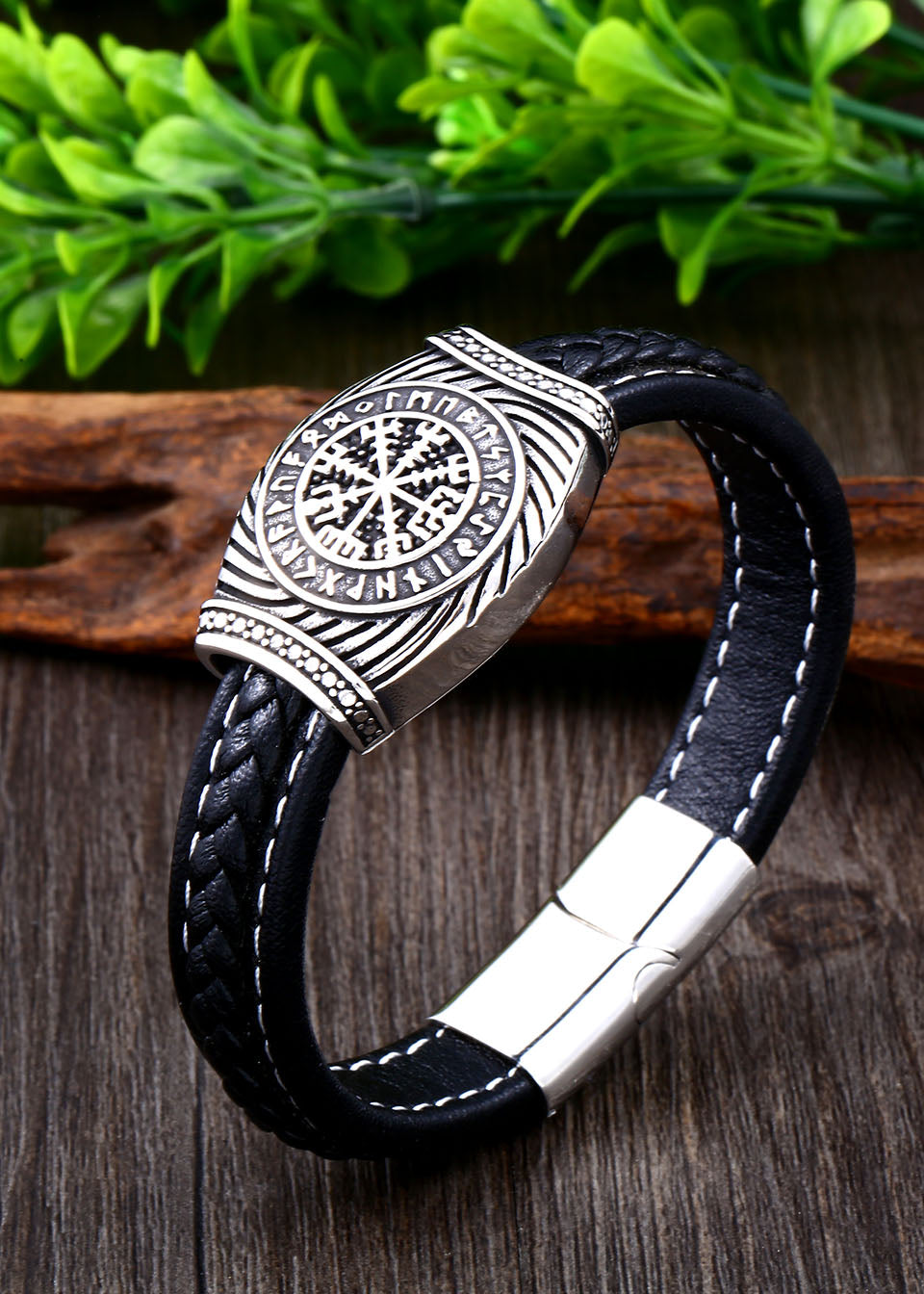 VEGVISIR COMPASS - WAYFINDER- STAINLESS STEEL - Forged in Valhalla