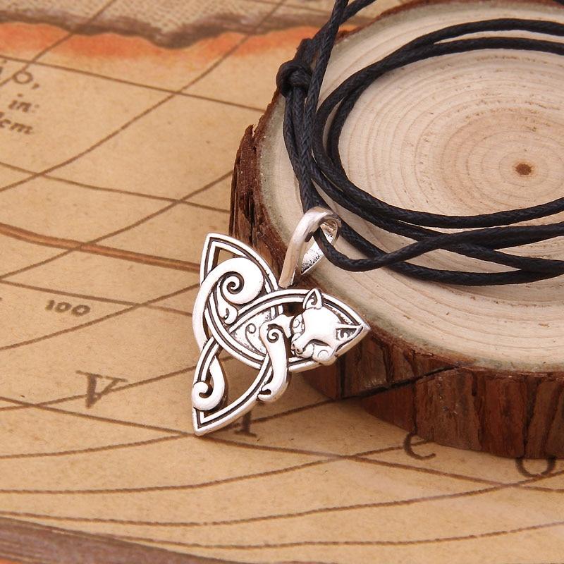 CELTIC KNOT FOX NECKLACE - Forged in Valhalla