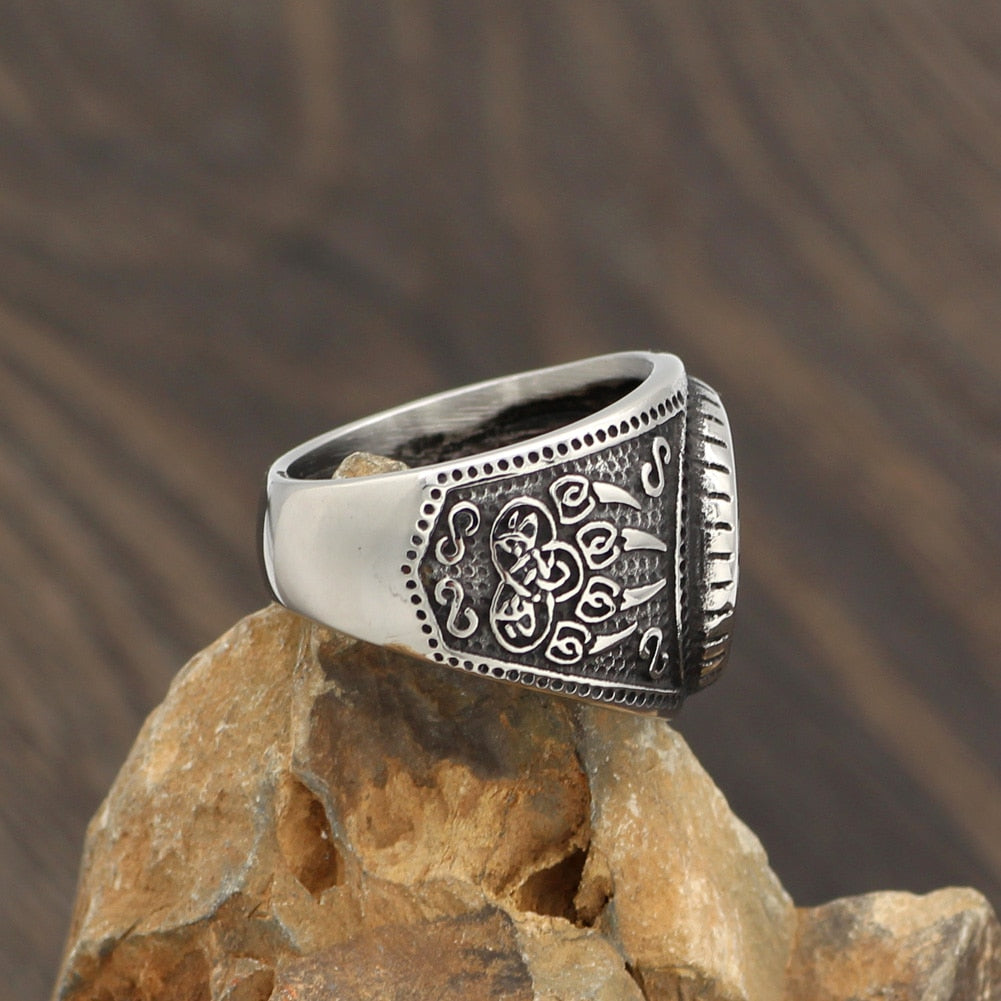 SIGN OF VELES SIGNET RING - STAINLESS STEEL - Forged in Valhalla