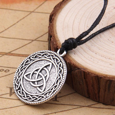 ORNAMENTAL SOLID CELTIC KNOT AMULET - STAINLESS STEEL - Forged in Valhalla