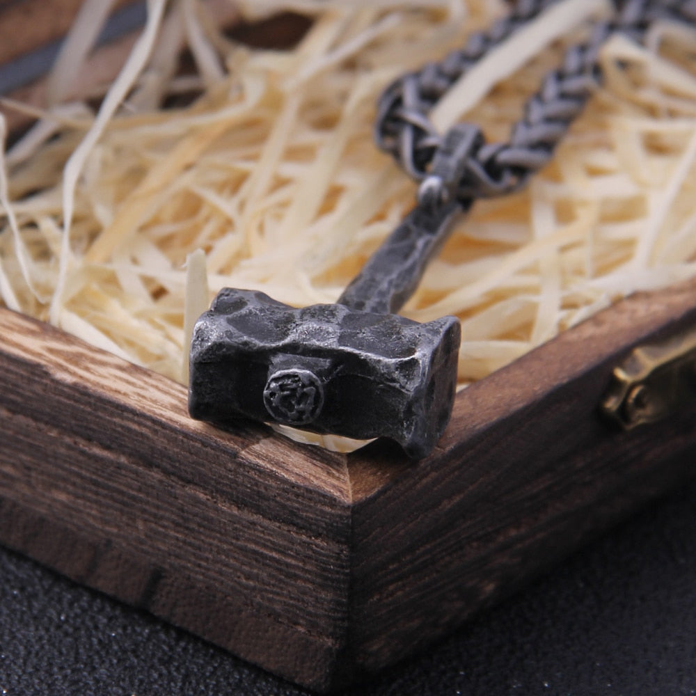 MODERN THORS HAMMER (Mjölnir) WITH STAINLESS STEEL CHAIN - Forged in Valhalla