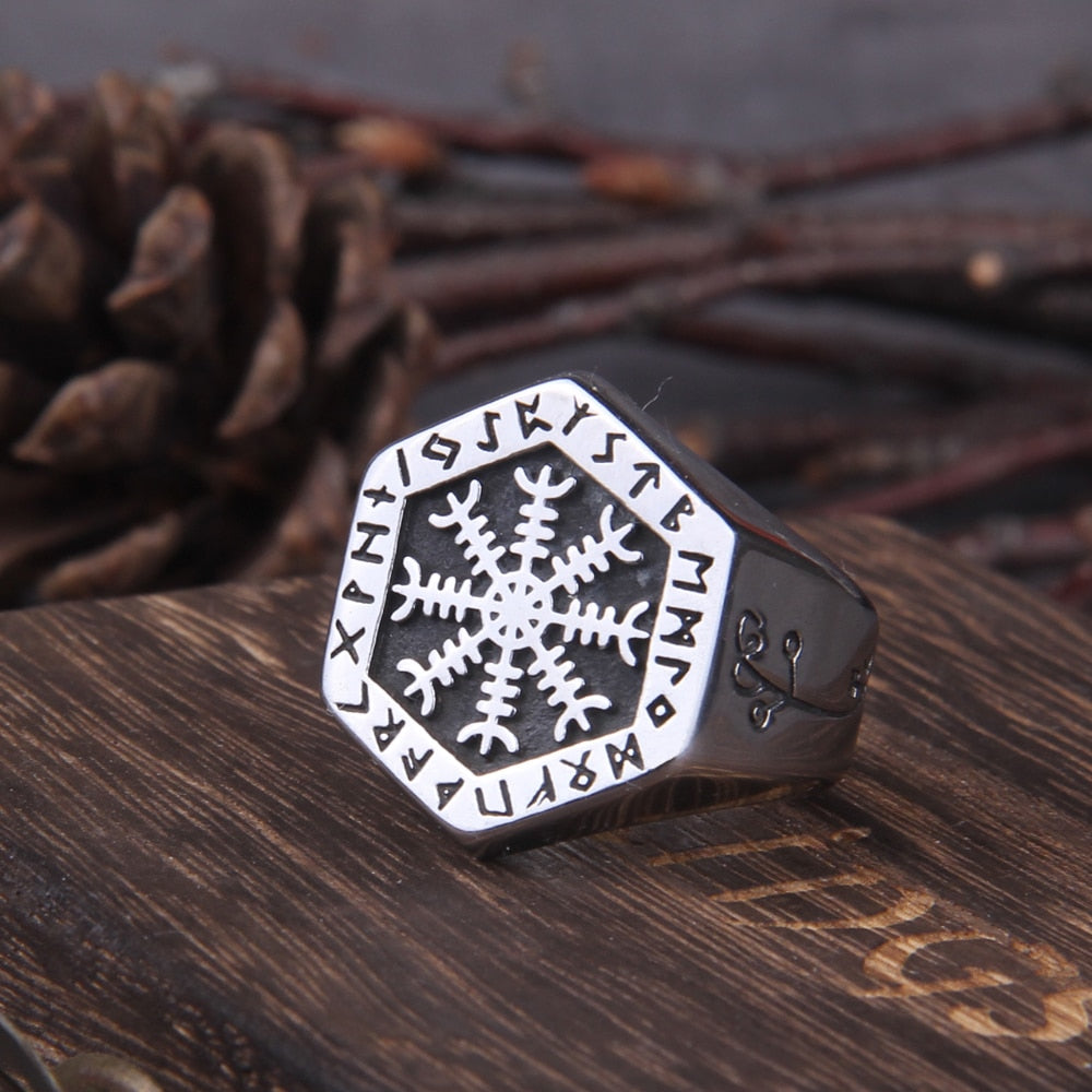 VEGVISIR RING WITH NORDIC SYMBOLS - STAINLESS STEEL