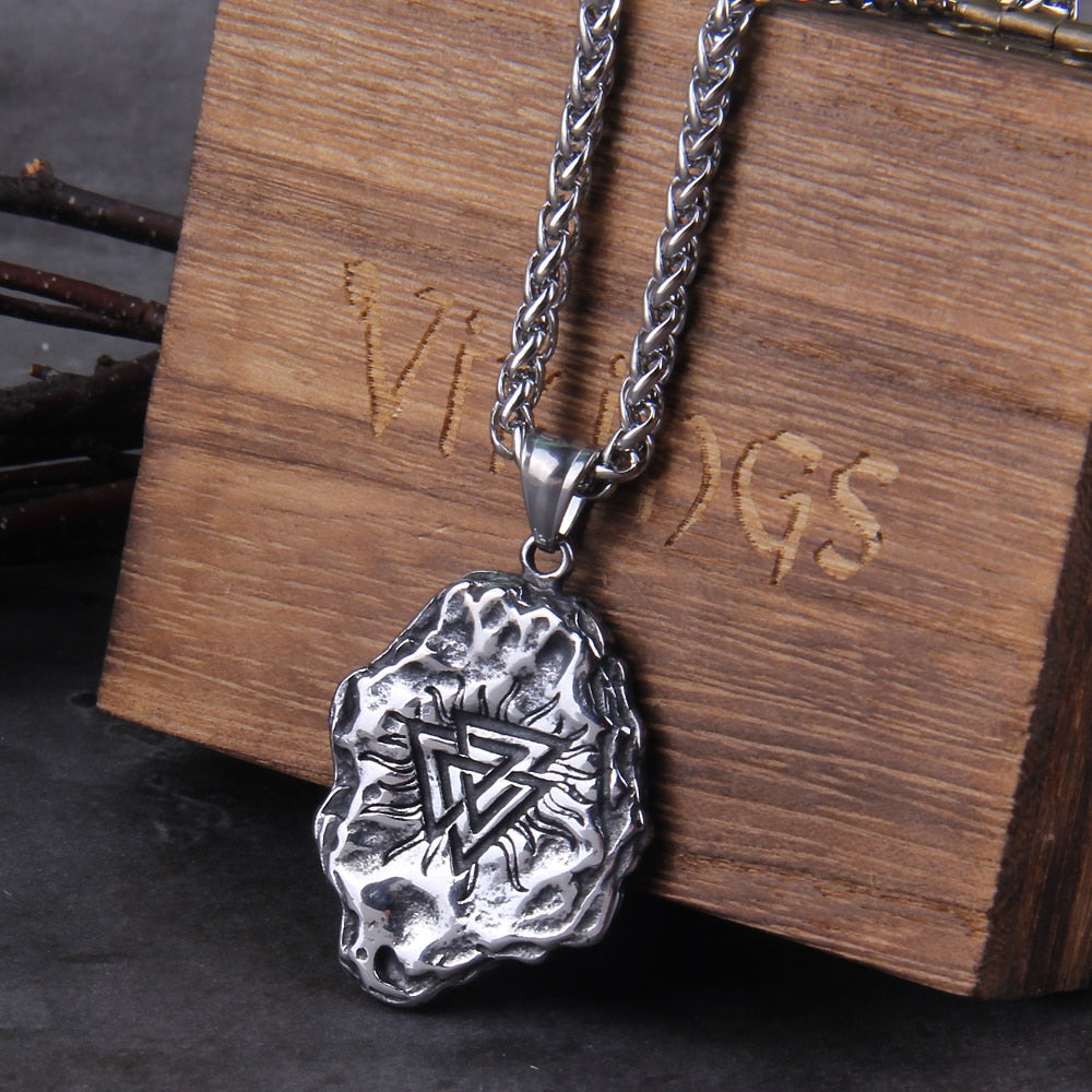 VALKNUT WARRIOR AMULET- STAINLESS STEEL