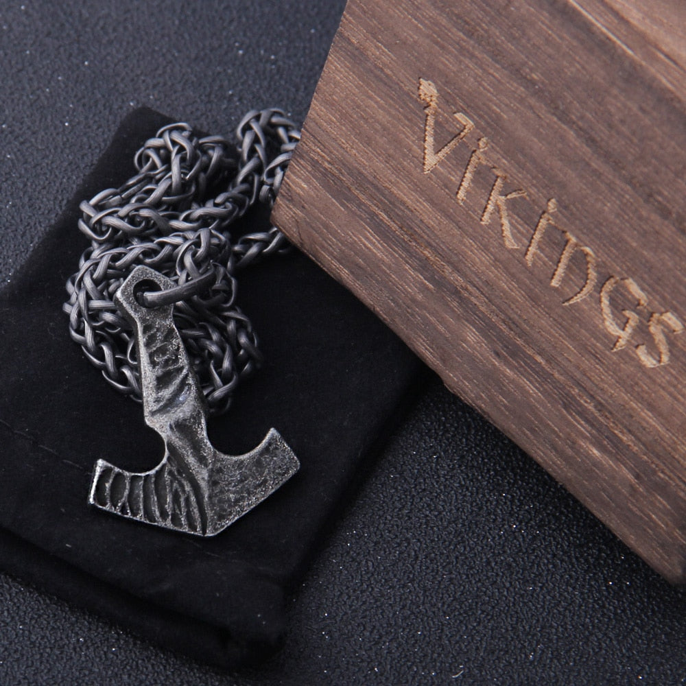 TRADITIONAL THOR'S HAMMER AMULET- STAINLESS STEEL