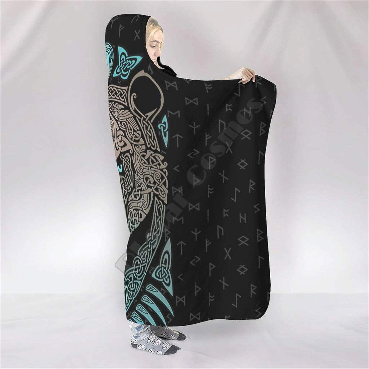 TWIN RAVENS- HOODED BLANKET