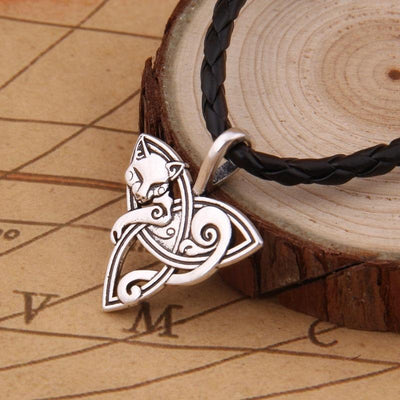 CELTIC KNOT FOX NECKLACE - Forged in Valhalla