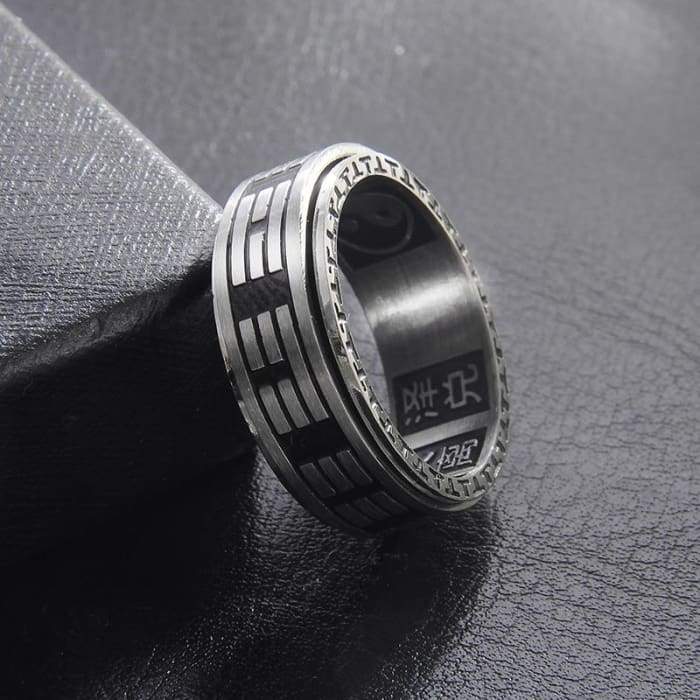 Vintage Yin Yang Tai Chi Mantra Black Spinner Ring - Forged in Valhalla
